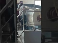 우즈베키스탄의 19홀 벽돌